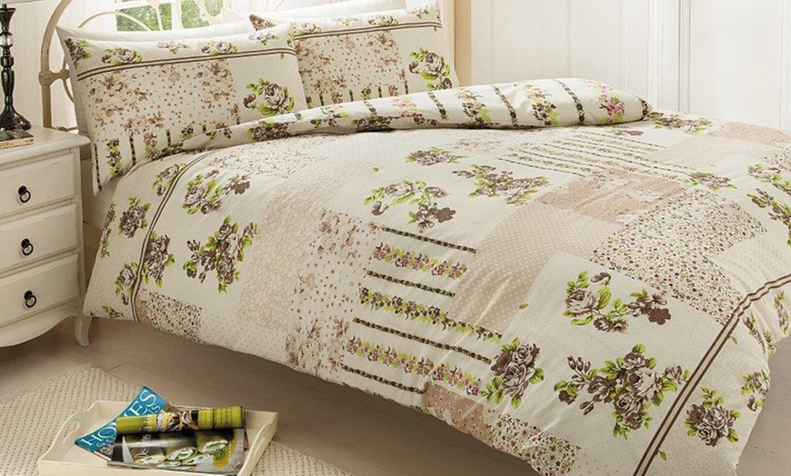 Image 5: Clearance Duvet Cover Set