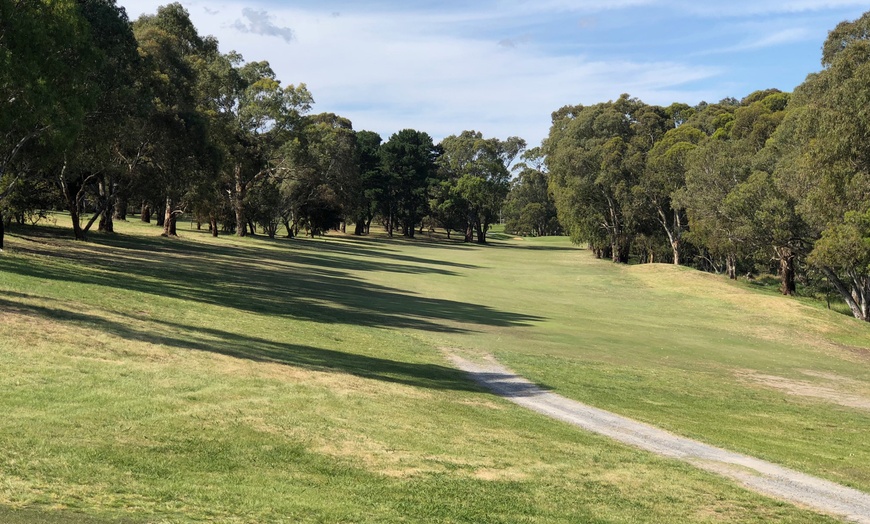 Image 3: 18 Holes of Golf for Two People