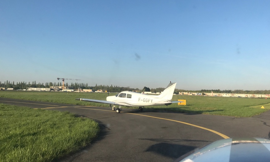 Image 9: 20 min de vol d'initiation au pilotage d'un avion léger Fly Academy