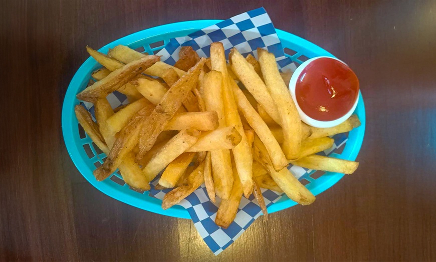 Image 6: Any Detroit-Style Pizza & 2 Sides for 1 or 2 Pizzas & 4 Sides for 2