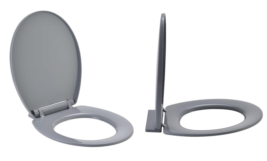 Image 2: Soft Close Toilet Seat