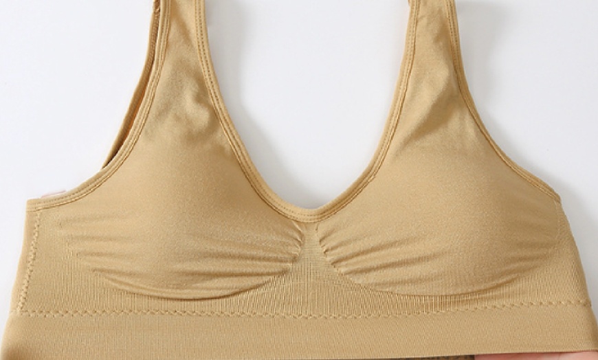 Image 10: Non-Wired Push-Up Sports Bra