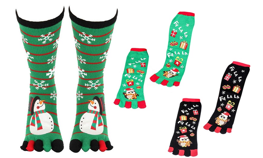 Image 12: Women's Christmas Cotton Socks