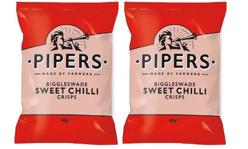 Image 12: Walkers Pipers 40g