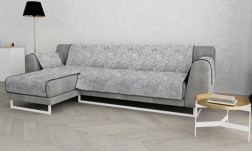 Image 9: Rutschfester Bezug für Sofa mit Chai­se­longue