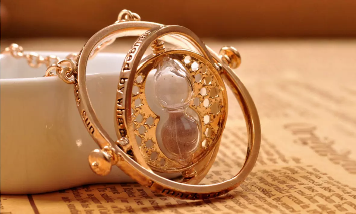 1x oder 2x Halskette für Damen mit Stundenglas-Anhäger - Primary Image