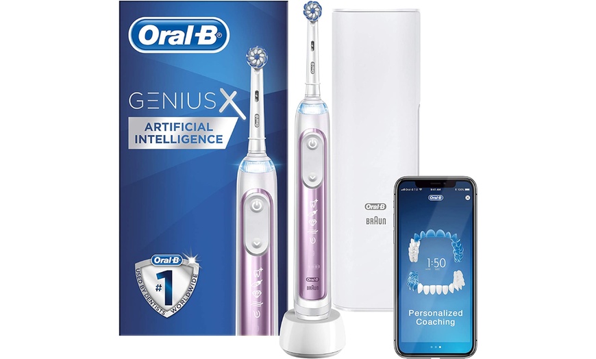 Image 8: Oral-B Genius X Toothbrush