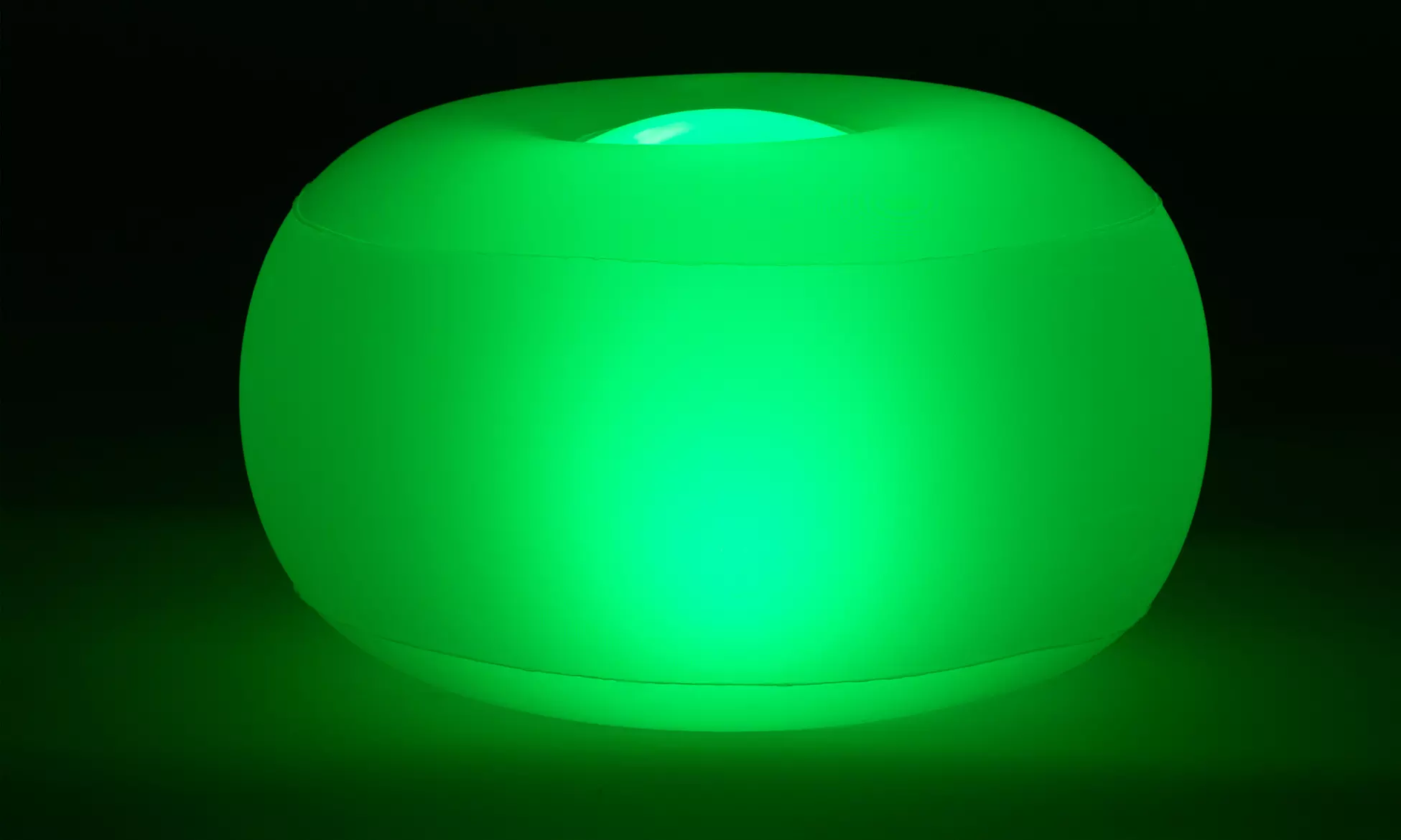 InnovaGoods aufblasbarer Sitzsack mit LED-Beleuchtung