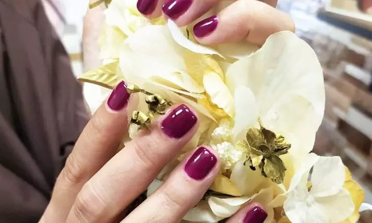 Manicura o pedicura o ambas con opción en Dúe Centro de Belleza - Primary Image