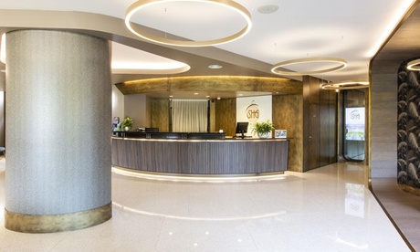 Verona: camera Classic con colazione o mezza pensione per 2 persone presso SHG Hotel Verona 4*