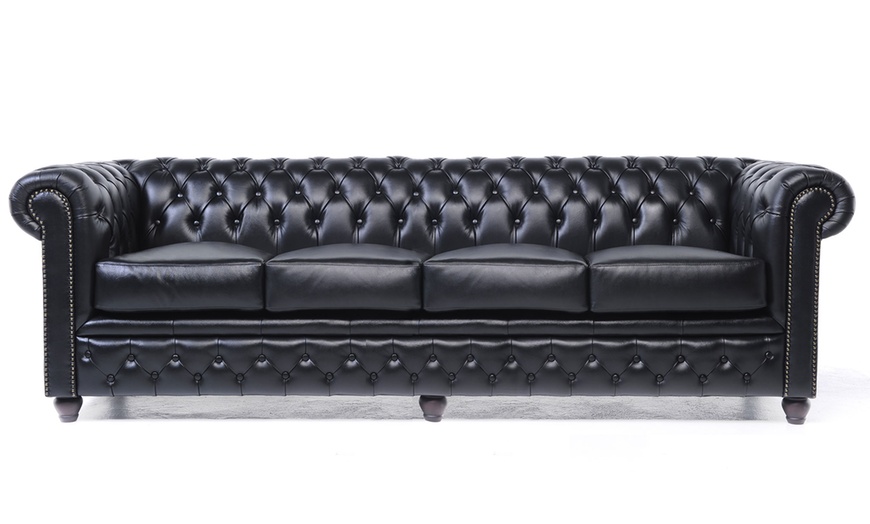 Image 35: Sofas Chesterfield en cuir authentiques 