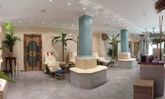 Hamam-Behandlung „Orient“, „Yasemine“ o. Verwöhnprogramm mit Meersalz