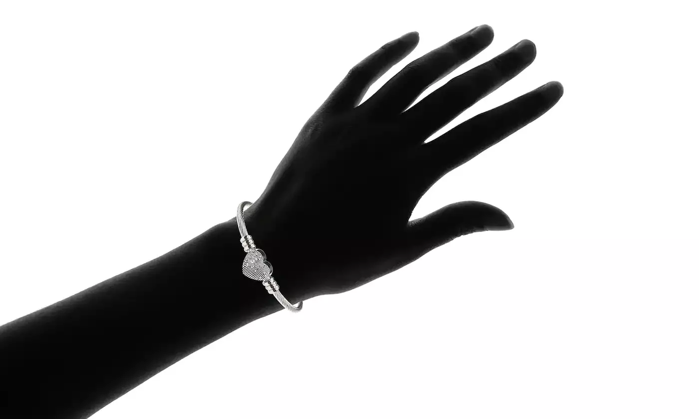 Bracelet personnalisable avec initiale sur le site Justyling