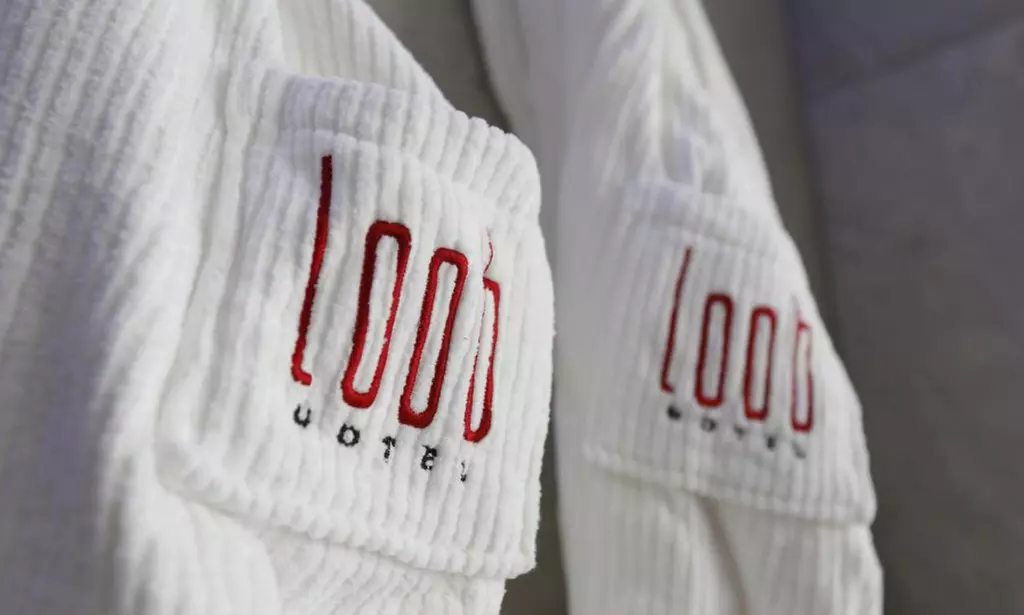 Valencia: Junior o Master Suite con desayuno y botella de cava