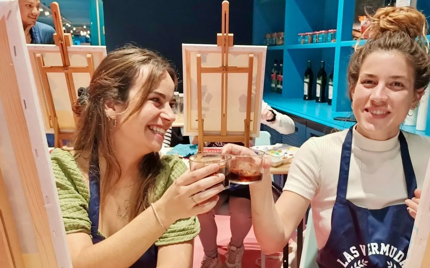 Desata tu creatividad mientras degustas un buen vermut en Las Vermudas