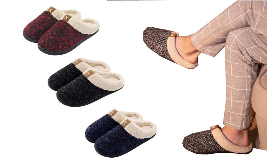 Image 1: Men's Winter Wool Slippers