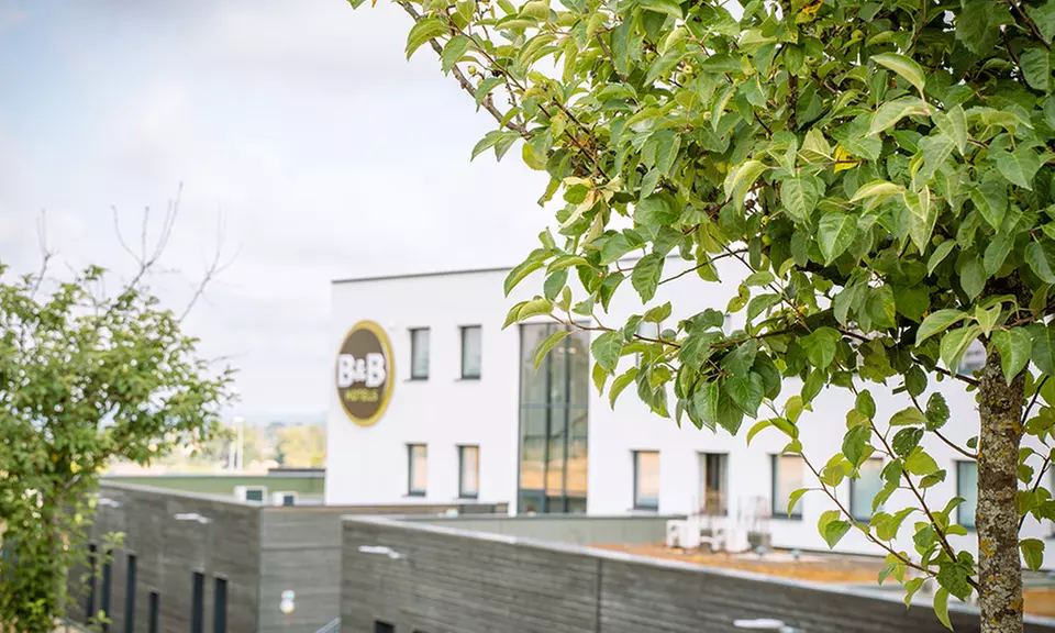 Proche Metz : chambre double, pdj et verre de bienvenue en option pour 2 au B And B Hotel Metz Est Technopole Pole Sante - Primary Image