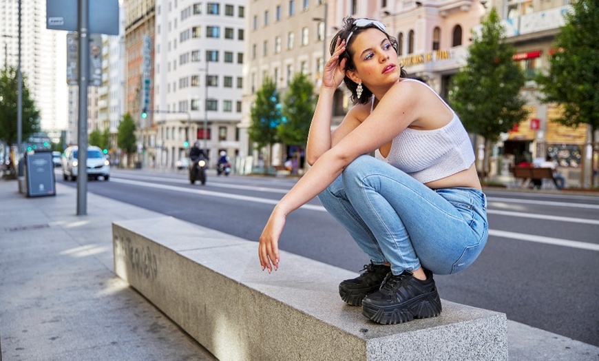 Image 1: Sesión, tour, book de fotos en exteriores en exteriores