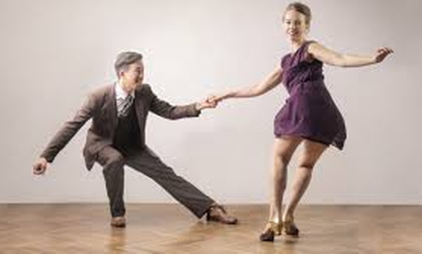 Image 2: Five Swing Dancing Classes 