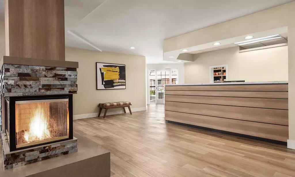 Extended-Stay Hotel in Antelope Valley with Spacious Suites 
