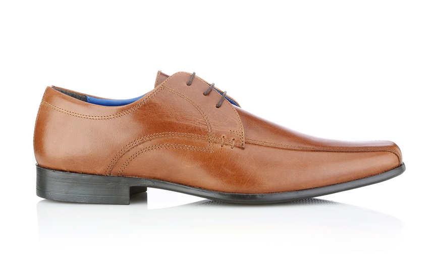 Image 22: Red Tape Men's Leather Shoes