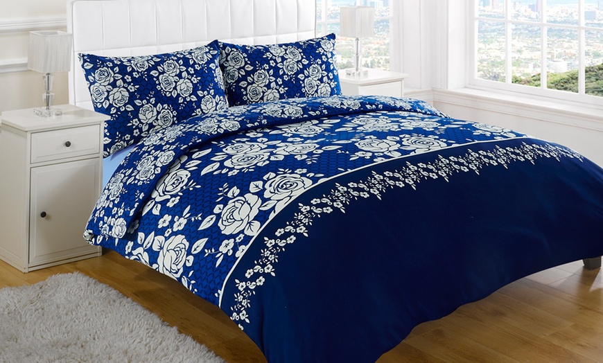 Image 2: Four-Piece Bumper Bed Sets