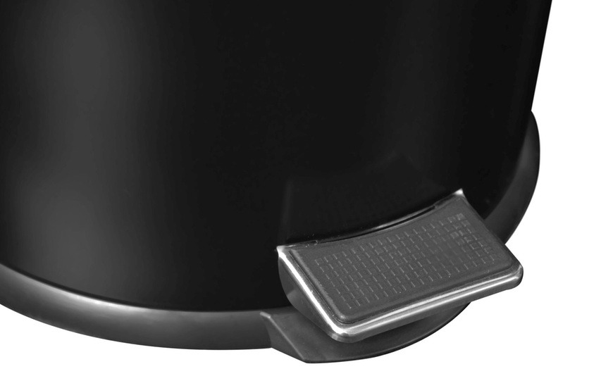 Image 12: Kitchen Pedal Bin