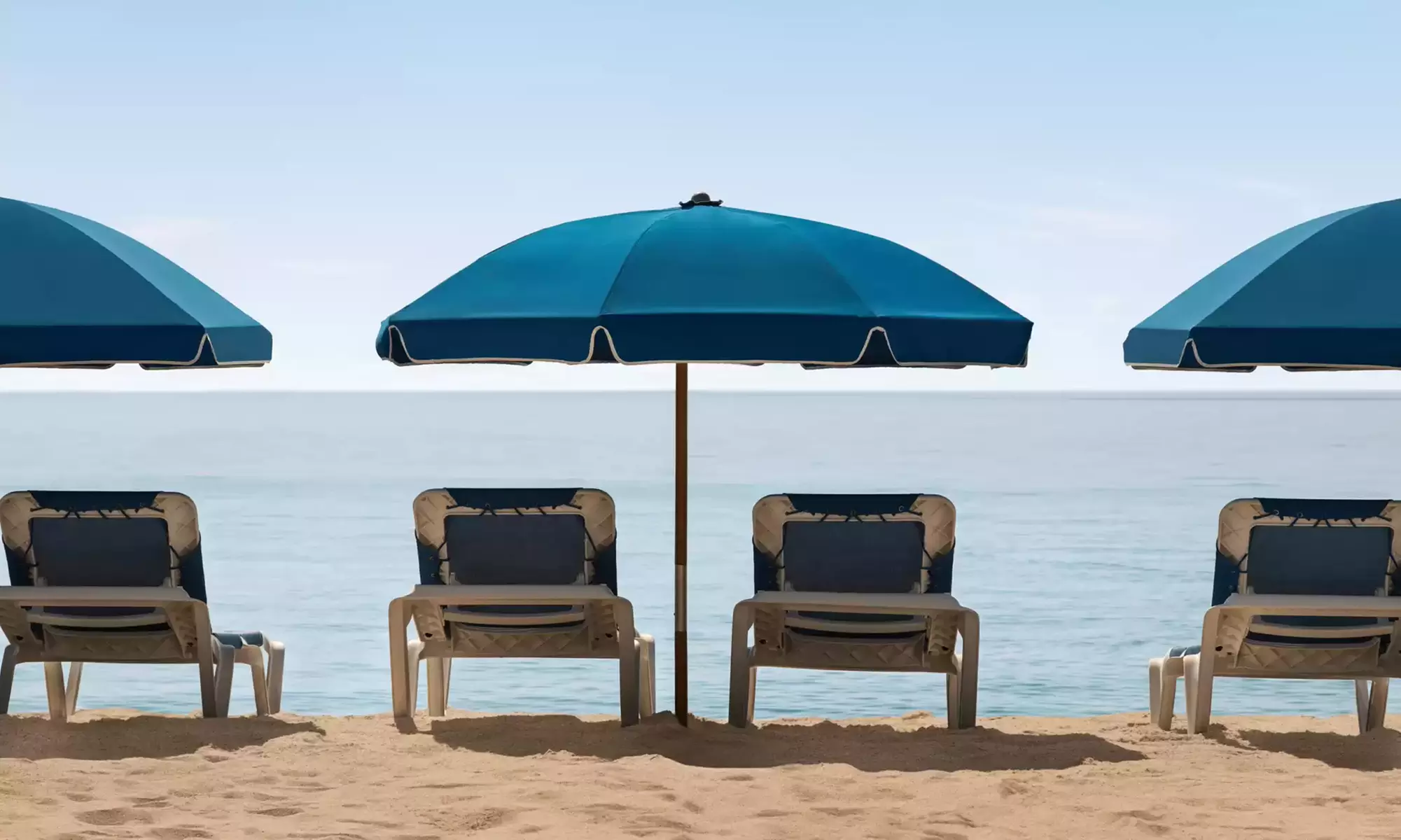 4-Star Resort in Miami Beach | Oceanfront Luxury & Heritage Pool