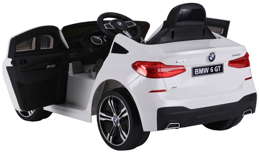 Image 13: Elektrische auto  'BMW X6' voor kinderen