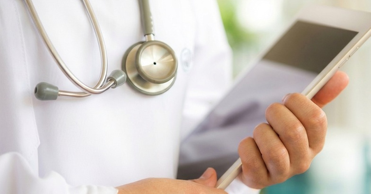Certificado médico para trámites legales y profesionales en Zaragoza