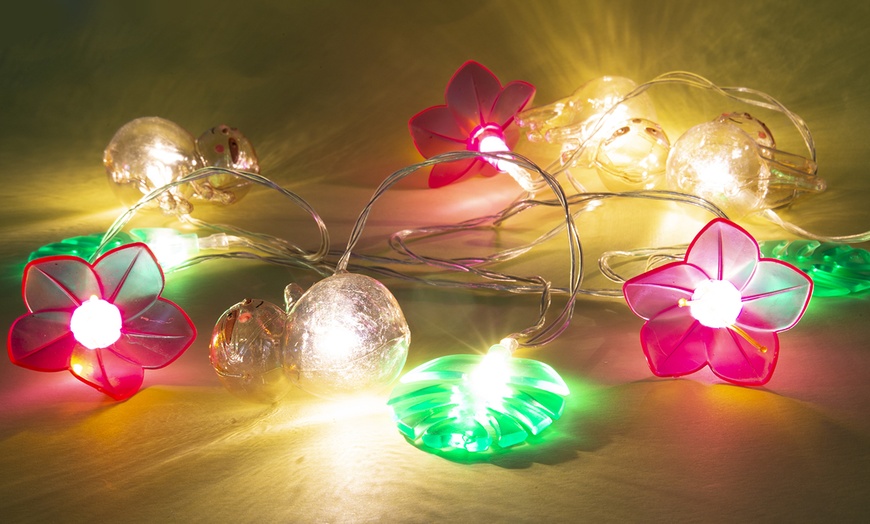 Image 2: Novelty String Lights