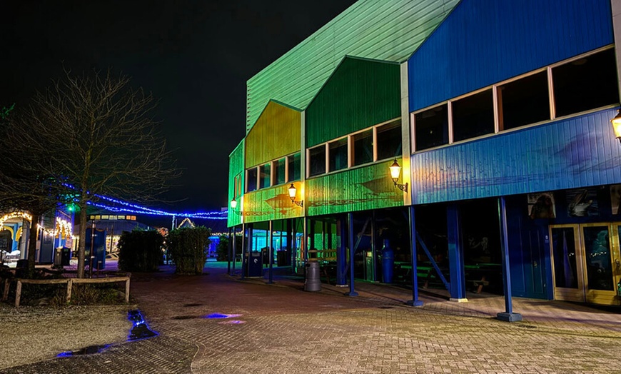 Image 5: Ontdek de dieren van de zee en neem zelf een duik in het Dolfinarium