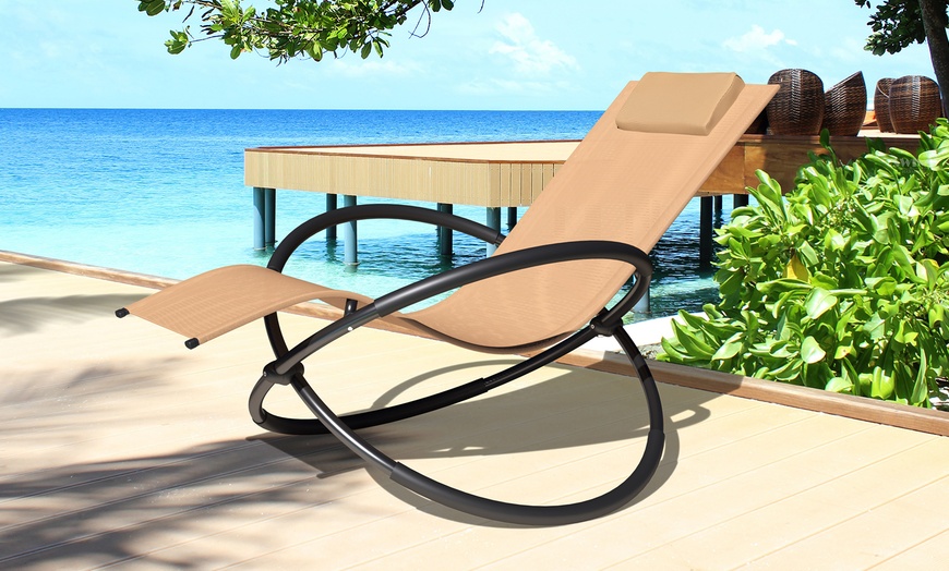 Image 2: Zero Gravity Folding Lounger