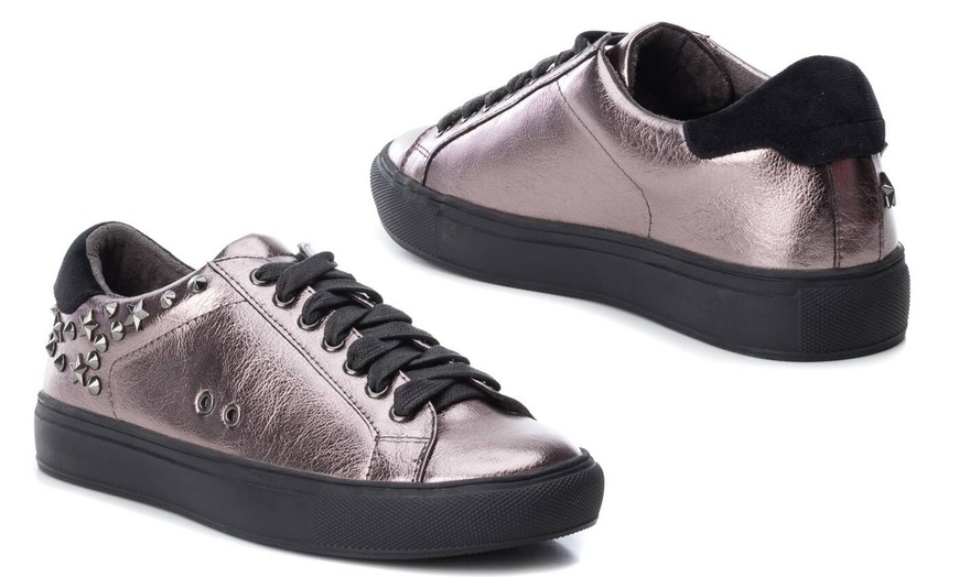 Image 5: XTI Metallic Low Sneakers