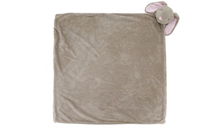 Image 8: Kids' Soft Animal Snuggle Blanket