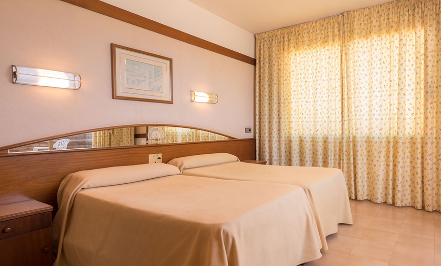 Image 9: ⛱️ ESPAGNE | Santa Susanna - Hôtel Royal Sun 4*