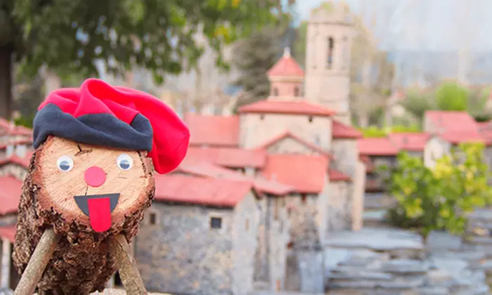 ¡Navidad familiar en Catalunya en Miniatura! Entrada para niño o adulto a exposición de maquetas y circuito de aventuras - Primary Image