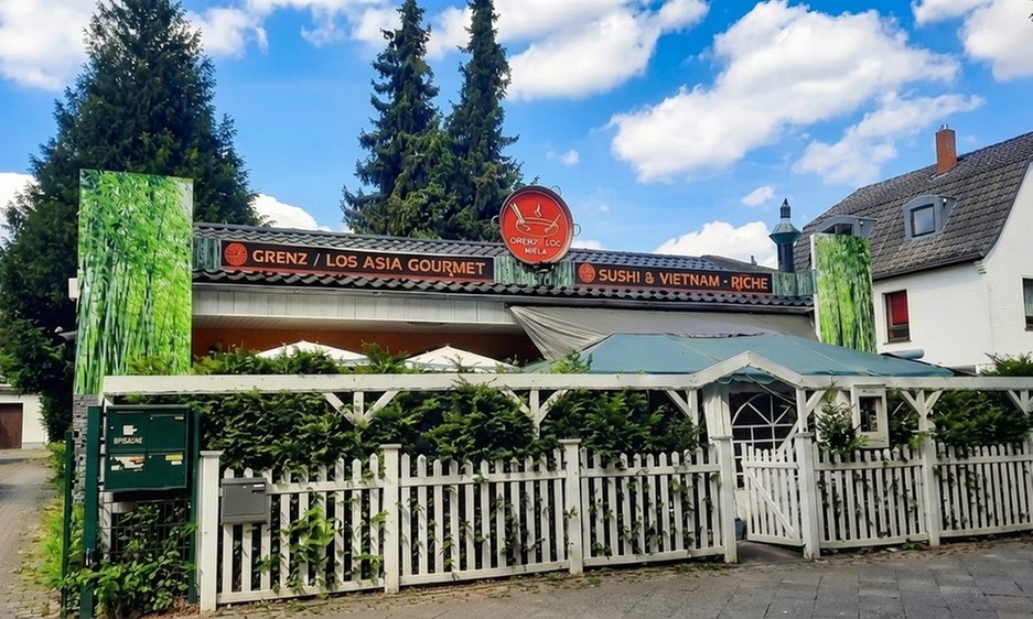 Sushi-Kreationen mit 19–74 Stück für 1–4 Personen genießen