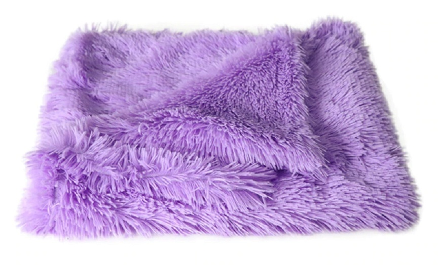 Image 11: Plush Pet Blanket