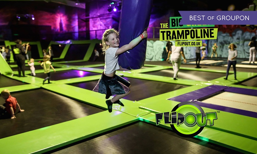 Image 1: One-Hour Trampoline Jumping