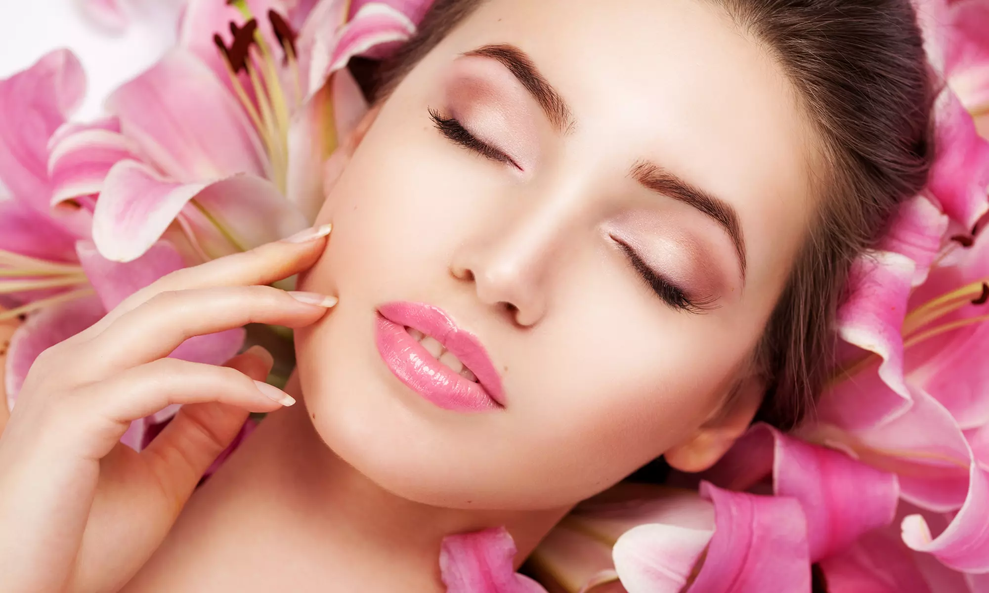 One, Three, or Six Microdermabrasion Treatments at Jenny's Day Spa (Up to 67% Off) - Primary Image