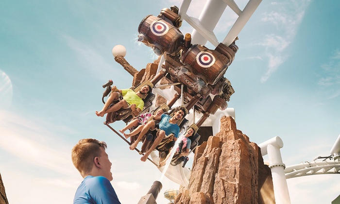 Abu Dhabi: 1-3-Night 5* Break with Yas Theme Parks Access