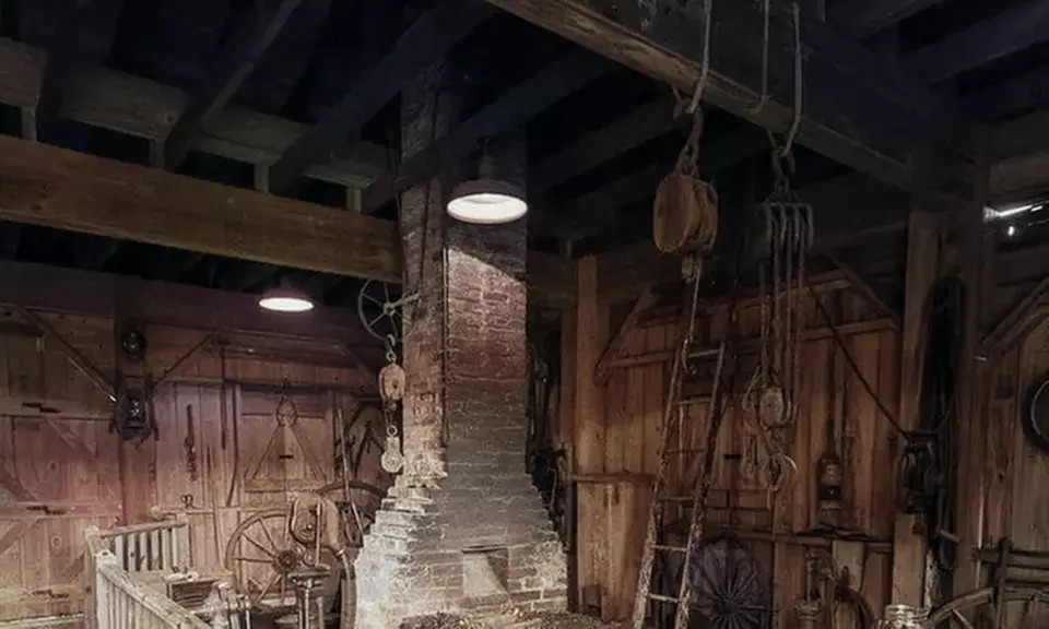 Experience Destrehan Plantation Haunted Night Tour For 1,2 or 4
