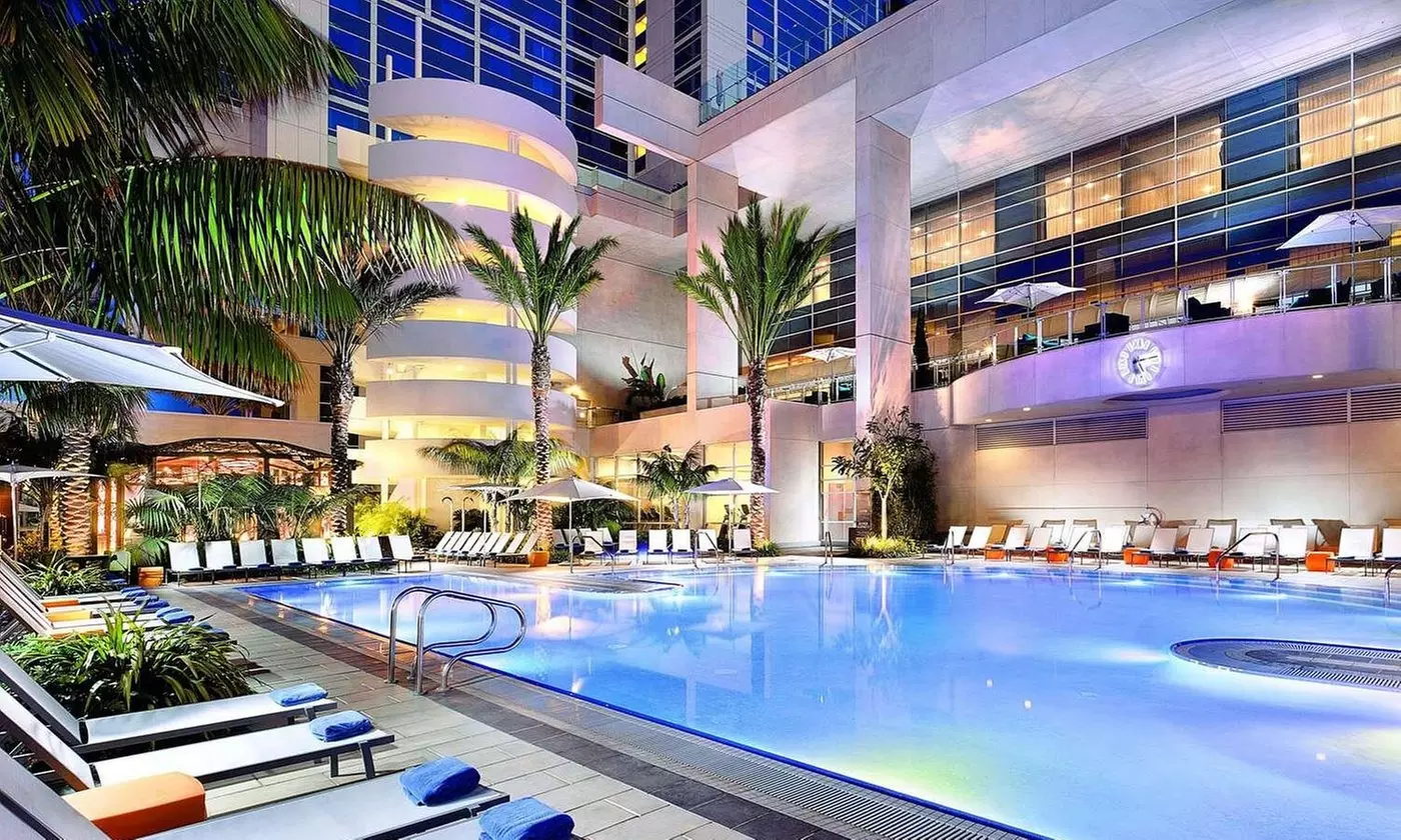 Manicure/Pedicure @ eforea spa at the Hilton San Diego Bayfront