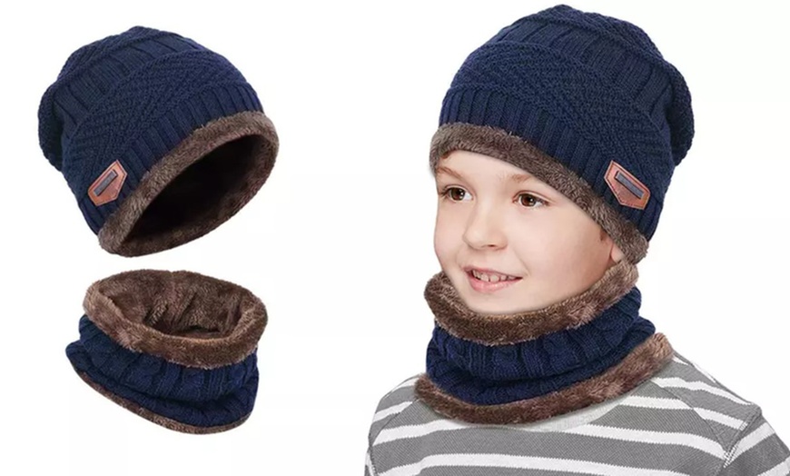 Image 9: Set con cappello e sciarpa per bambini