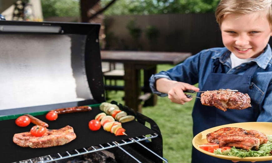 Image 8: Tapis pour barbecue