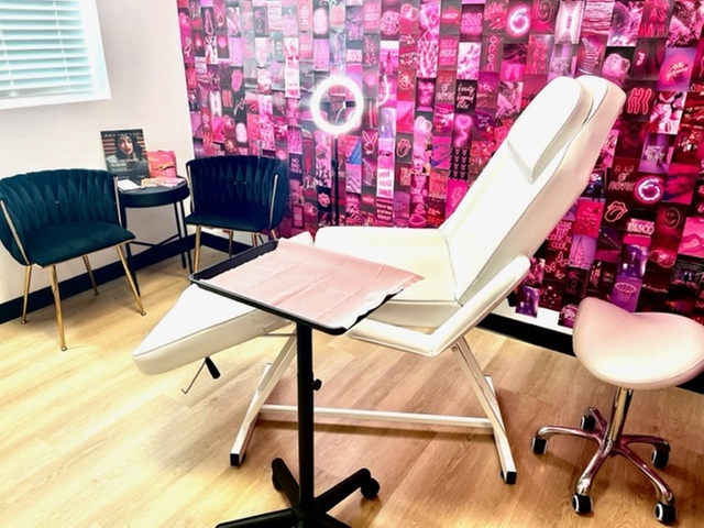 Up to 50% Off on Micro-Needling at Bodyscribe Clinic