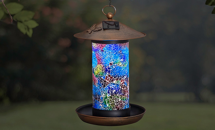 Image 5: LED Solar Hanging Bird Feeder