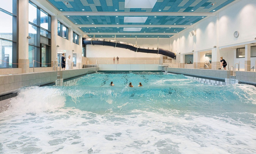 Image 2: Büsum: Doppelzimmer inkl. Therme, opt. Frühstück & 2-Gänge-Dinner