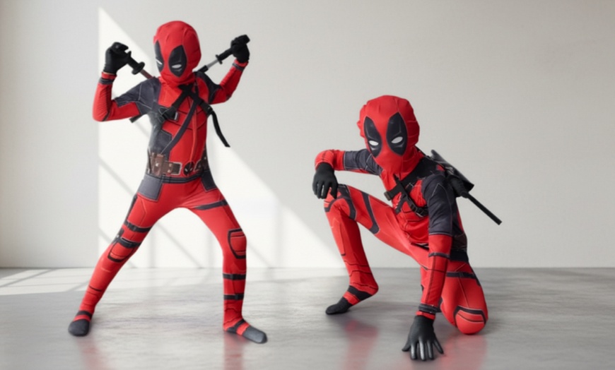 Image 1: Kids Deluxe Deadpool Superhero kostuum